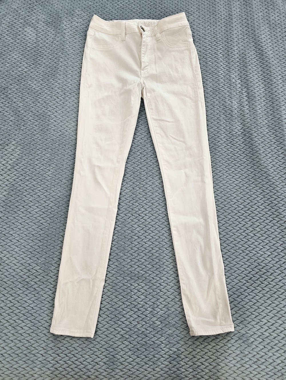 American Eagle Slim Straight Light White Pants Size 6 , Stretch